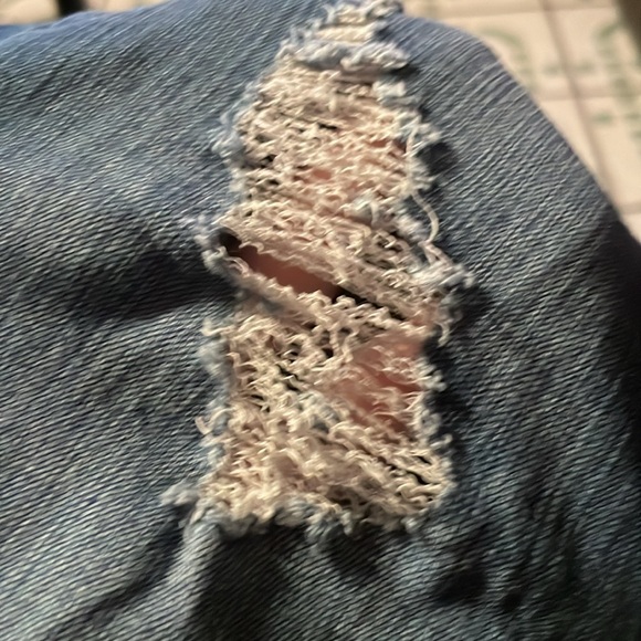 Lady Jean - Picture 6 of 12